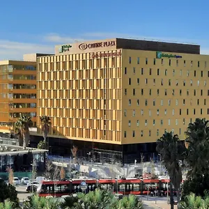 Отель Express - - Grand Arenas By Ihg